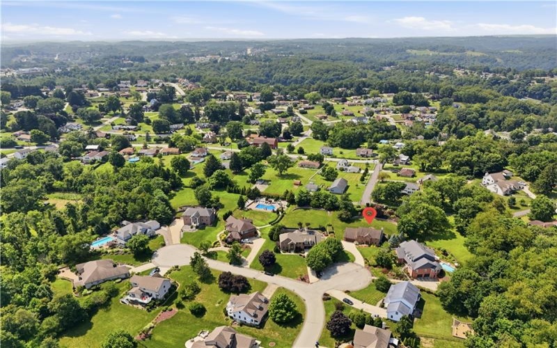 721 Stonebridge Drive, North Huntingdon, 15642, 4 Bedroom Bedrooms, 12 Room Rooms,2.1 BathroomBathrooms,Residential,For Sale,Stonebridge Drive,1770293