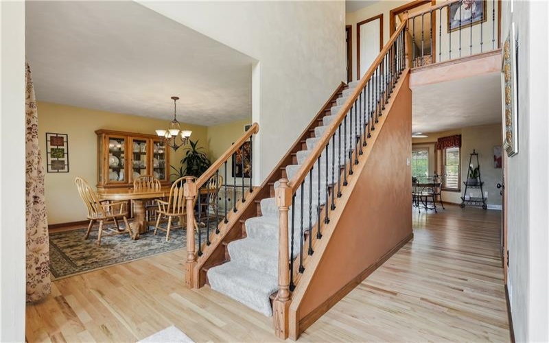 721 Stonebridge Drive, North Huntingdon, 15642, 4 Bedroom Bedrooms, 12 Room Rooms,2.1 BathroomBathrooms,Residential,For Sale,Stonebridge Drive,1770293