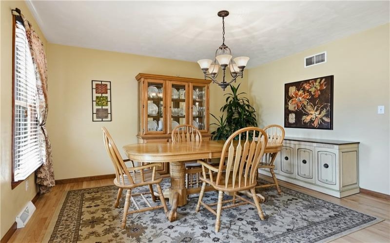 721 Stonebridge Drive, North Huntingdon, 15642, 4 Bedroom Bedrooms, 12 Room Rooms,2.1 BathroomBathrooms,Residential,For Sale,Stonebridge Drive,1770293
