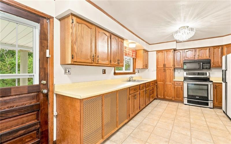 488 Bloom Rd, Hooversville, 15936, 3 Bedrooms Bedrooms, ,1 BathroomBathrooms,Residential,For Sale,Bloom Rd,1770297