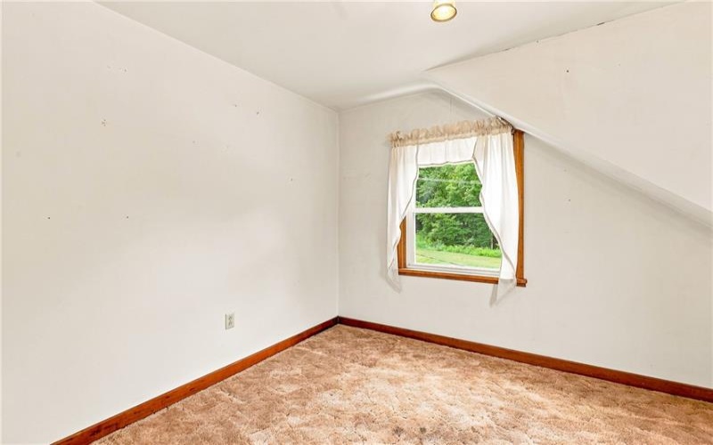488 Bloom Rd, Hooversville, 15936, 3 Bedrooms Bedrooms, ,1 BathroomBathrooms,Residential,For Sale,Bloom Rd,1770297