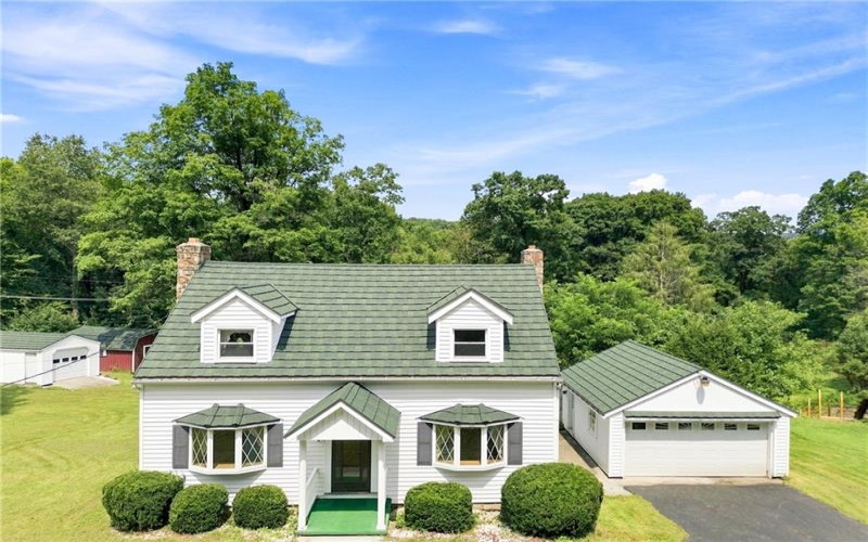 488 Bloom Rd, Hooversville, 15936, 3 Bedrooms Bedrooms, ,1 BathroomBathrooms,Residential,For Sale,Bloom Rd,1770297