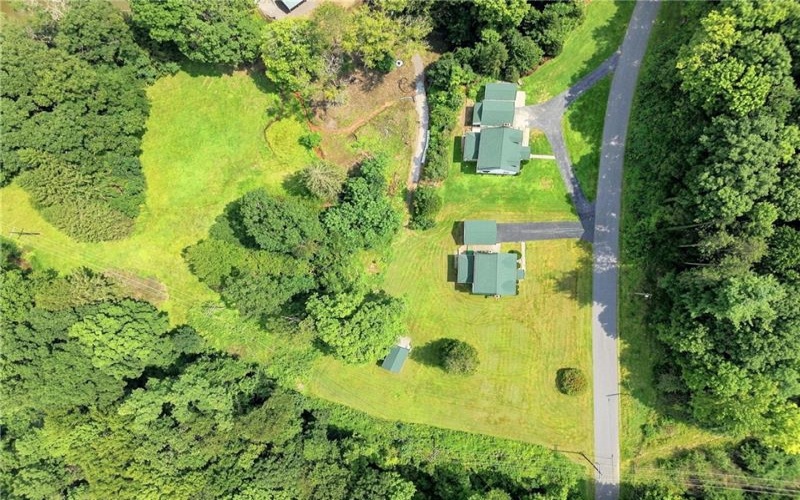 488 Bloom Rd, Hooversville, 15936, 3 Bedrooms Bedrooms, ,1 BathroomBathrooms,Residential,For Sale,Bloom Rd,1770297