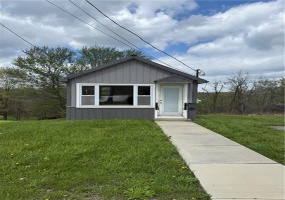 111 Steubenville Pike, Burgettstown, 15021, ,1 BathroomBathrooms,Residential,For Sale,Steubenville Pike,1770323 111 Steubenville Pike, Burgettstown, 15021, ,1 BathroomBathrooms,Residential,For Sale,Steubenville Pike,1770323
