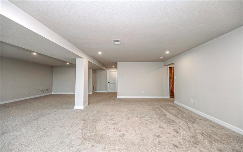 6453 Marco Court, Irwin, 15642, 6 Bedroom Bedrooms, 13 Room Rooms,3.2 BathroomBathrooms,Residential,For Sale,Marco Court,1770338