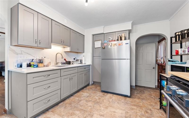 44 Montraver Drive, Monessen, 15062, 3 Bedroom Bedrooms, 9 Room Rooms,2.1 BathroomBathrooms,Residential,For Sale,Montraver Drive,1770360