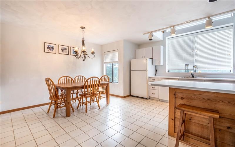 8036 Meadowridge Dr, Champion, 15622, 2 Bedrooms Bedrooms, 6 Rooms Rooms,2 BathroomsBathrooms,Residential,For Sale,Meadowridge Dr,1769545