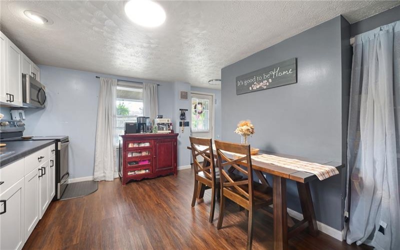 108 Ondrejko Rd, Smithfield, 15478, 2 Bedrooms Bedrooms, ,1 BathroomBathrooms,Residential,For Sale,Ondrejko Rd,1770339