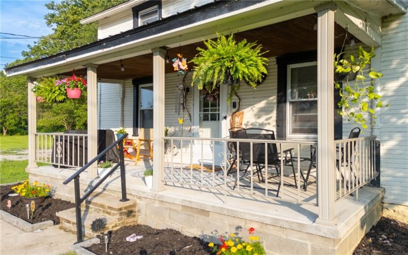 108 Ondrejko Rd, Smithfield, 15478, 2 Bedrooms Bedrooms, ,1 BathroomBathrooms,Residential,For Sale,Ondrejko Rd,1770339