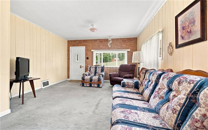 43 Park Street, Republic, 15683, 3 Bedrooms Bedrooms, ,1.1 BathroomsBathrooms,Residential,For Sale,Park Street,1770343