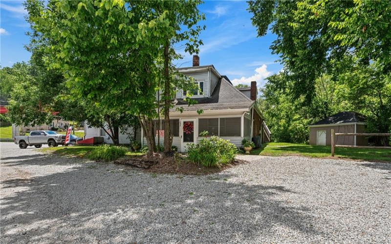 3772 Millers Run Rd, Mc Donald, 15057, ,Multi-unit,For Sale,Millers Run Rd,1762369
