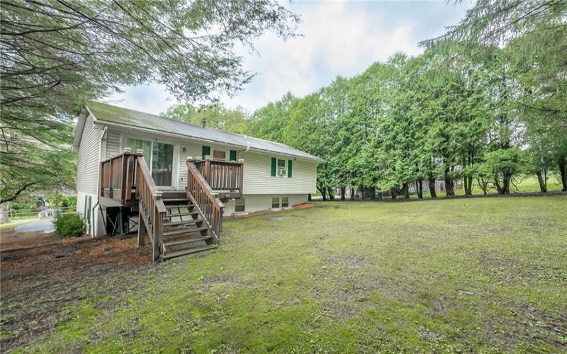 117 Pamela Ln, Johnstown, 15905, 3 Bedrooms Bedrooms, ,2.1 BathroomsBathrooms,Residential,For Sale,Pamela Ln,1767013