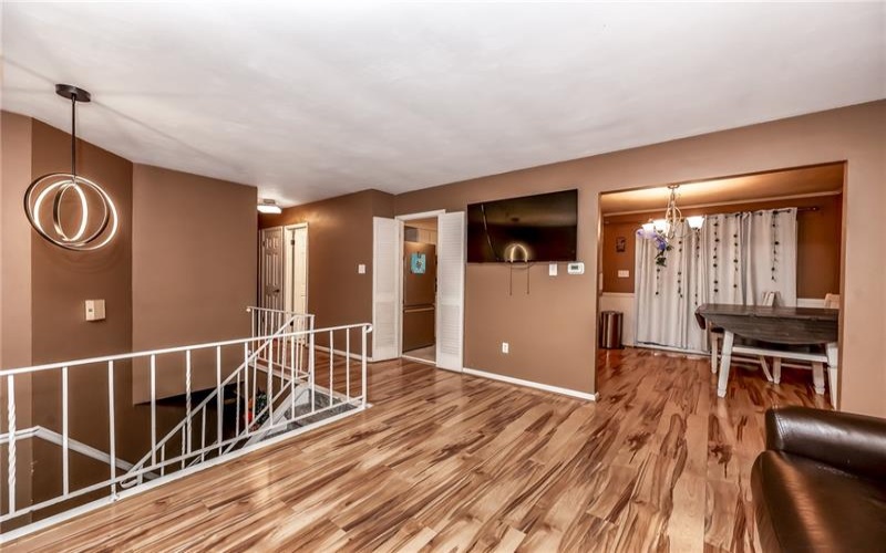 117 Pamela Ln, Johnstown, 15905, 3 Bedrooms Bedrooms, ,2.1 BathroomsBathrooms,Residential,For Sale,Pamela Ln,1767013