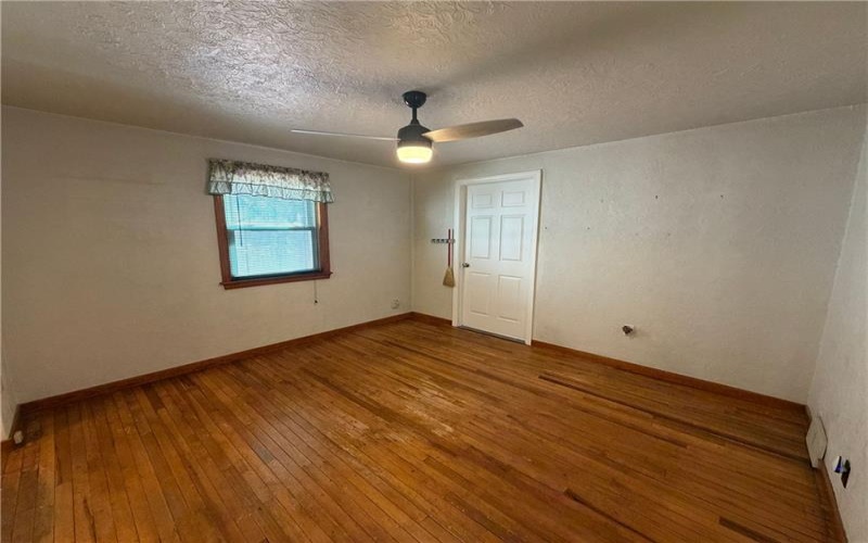 4643 State Route 982, Latrobe, 15650, 3 Bedroom Bedrooms, 7 Room Rooms,2 BathroomBathrooms,Residential,For Sale,State Route 982,1769492