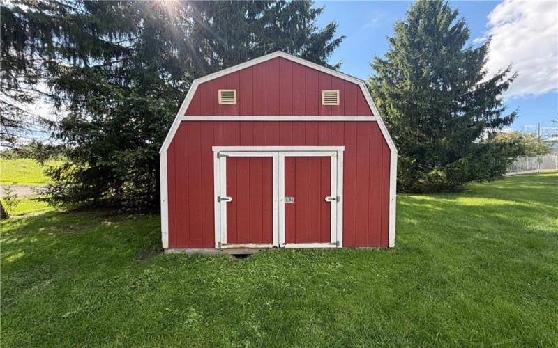 4643 State Route 982, Latrobe, 15650, 3 Bedroom Bedrooms, 7 Room Rooms,2 BathroomBathrooms,Residential,For Sale,State Route 982,1769492