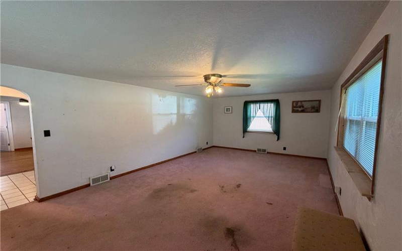 4643 State Route 982, Latrobe, 15650, 3 Bedroom Bedrooms, 7 Room Rooms,2 BathroomBathrooms,Residential,For Sale,State Route 982,1769492