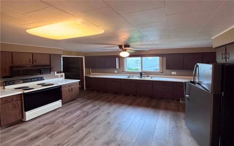 134 GRANT ST, STAR JUNCTION, 15473, 2 Bedrooms Bedrooms, ,2 BathroomsBathrooms,Residential,For Sale,GRANT ST,1769674