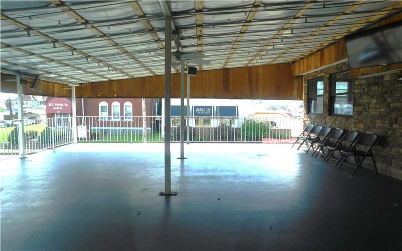 208 Morgantown Road, Uniontown, 15401, ,Commercial-industrial-business,For Sale,Morgantown Road,1770139