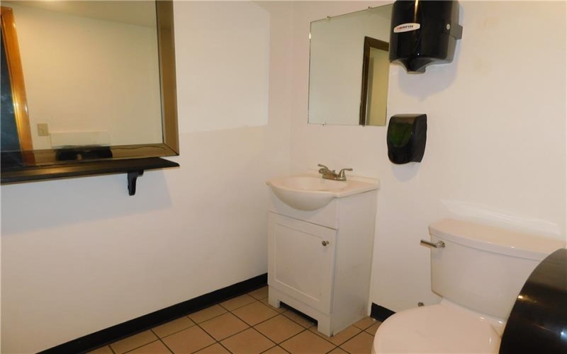208 Morgantown Road, Uniontown, 15401, ,Commercial-industrial-business,For Sale,Morgantown Road,1770139
