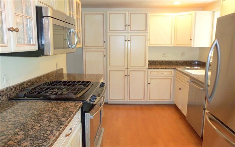 250 Waynesburg Road, Washington, 15301, 3 Bedrooms Bedrooms, 8 Rooms Rooms,2 BathroomsBathrooms,Residential,For Sale,Waynesburg Road,1770151