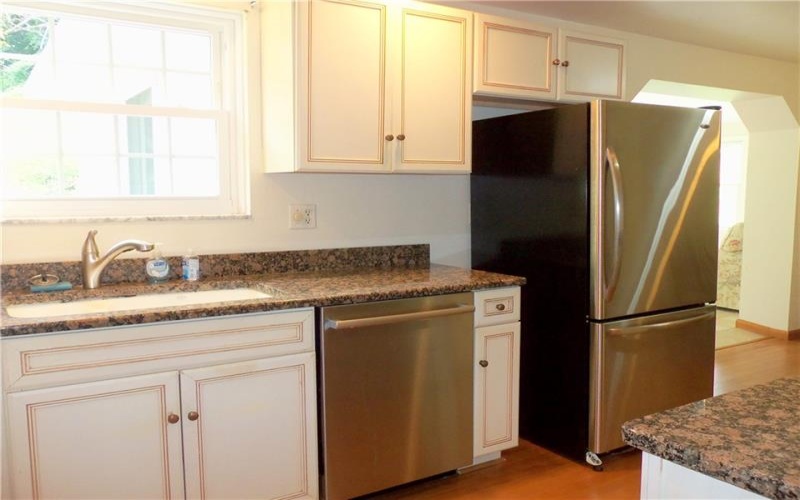 250 Waynesburg Road, Washington, 15301, 3 Bedrooms Bedrooms, 8 Rooms Rooms,2 BathroomsBathrooms,Residential,For Sale,Waynesburg Road,1770151