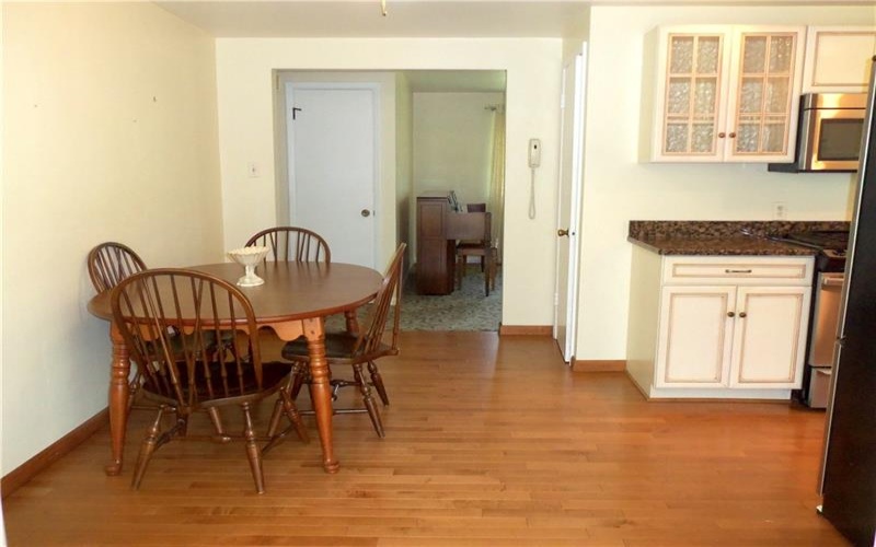 250 Waynesburg Road, Washington, 15301, 3 Bedrooms Bedrooms, 8 Rooms Rooms,2 BathroomsBathrooms,Residential,For Sale,Waynesburg Road,1770151