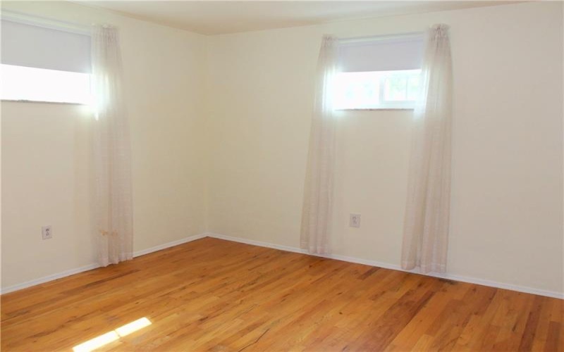 250 Waynesburg Road, Washington, 15301, 3 Bedrooms Bedrooms, 8 Rooms Rooms,2 BathroomsBathrooms,Residential,For Sale,Waynesburg Road,1770151
