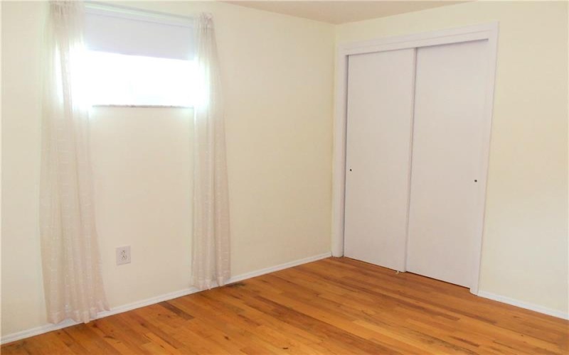 250 Waynesburg Road, Washington, 15301, 3 Bedrooms Bedrooms, 8 Rooms Rooms,2 BathroomsBathrooms,Residential,For Sale,Waynesburg Road,1770151
