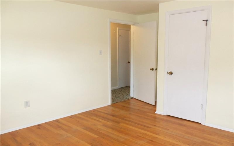 250 Waynesburg Road, Washington, 15301, 3 Bedrooms Bedrooms, 8 Rooms Rooms,2 BathroomsBathrooms,Residential,For Sale,Waynesburg Road,1770151