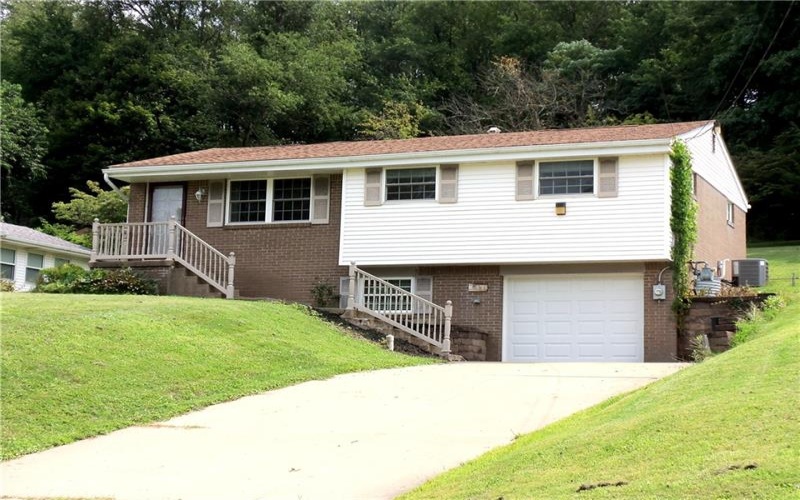 250 Waynesburg Road, Washington, 15301, 3 Bedrooms Bedrooms, 8 Rooms Rooms,2 BathroomsBathrooms,Residential,For Sale,Waynesburg Road,1770151