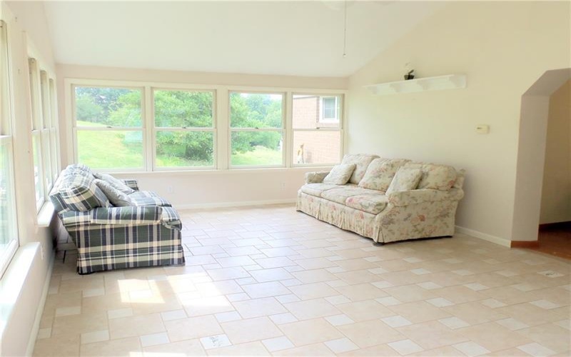 250 Waynesburg Road, Washington, 15301, 3 Bedrooms Bedrooms, 8 Rooms Rooms,2 BathroomsBathrooms,Residential,For Sale,Waynesburg Road,1770151