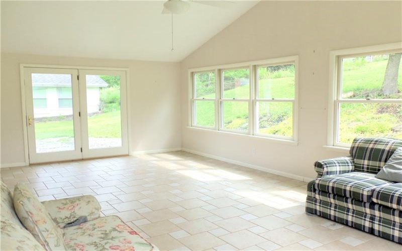250 Waynesburg Road, Washington, 15301, 3 Bedrooms Bedrooms, 8 Rooms Rooms,2 BathroomsBathrooms,Residential,For Sale,Waynesburg Road,1770151