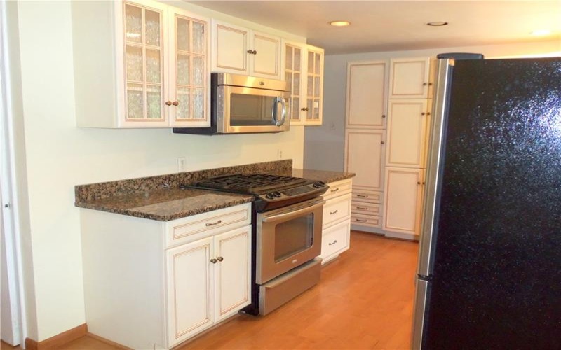 250 Waynesburg Road, Washington, 15301, 3 Bedrooms Bedrooms, 8 Rooms Rooms,2 BathroomsBathrooms,Residential,For Sale,Waynesburg Road,1770151