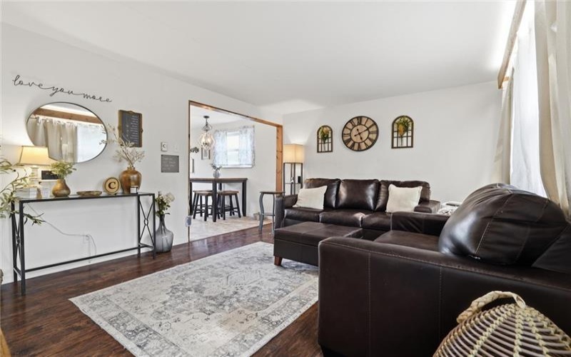 54 Chestnut Ridge Rd, Washington, 15301, 3 Bedrooms Bedrooms, 7 Rooms Rooms,1 BathroomBathrooms,Residential,For Sale,Chestnut Ridge Rd,1770155