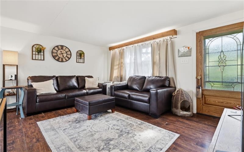 54 Chestnut Ridge Rd, Washington, 15301, 3 Bedrooms Bedrooms, 7 Rooms Rooms,1 BathroomBathrooms,Residential,For Sale,Chestnut Ridge Rd,1770155