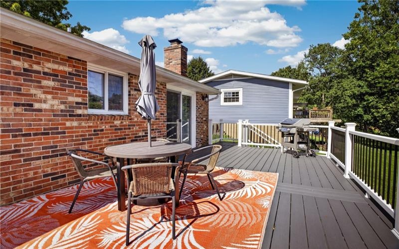 286 Hazelwood Dr, Washington, 15301, 3 Bedrooms Bedrooms, 9 Rooms Rooms,2 BathroomsBathrooms,Residential,For Sale,Hazelwood Dr,1770321