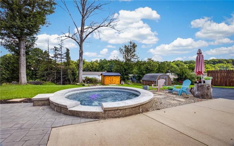286 Hazelwood Dr, Washington, 15301, 3 Bedrooms Bedrooms, 9 Rooms Rooms,2 BathroomsBathrooms,Residential,For Sale,Hazelwood Dr,1770321
