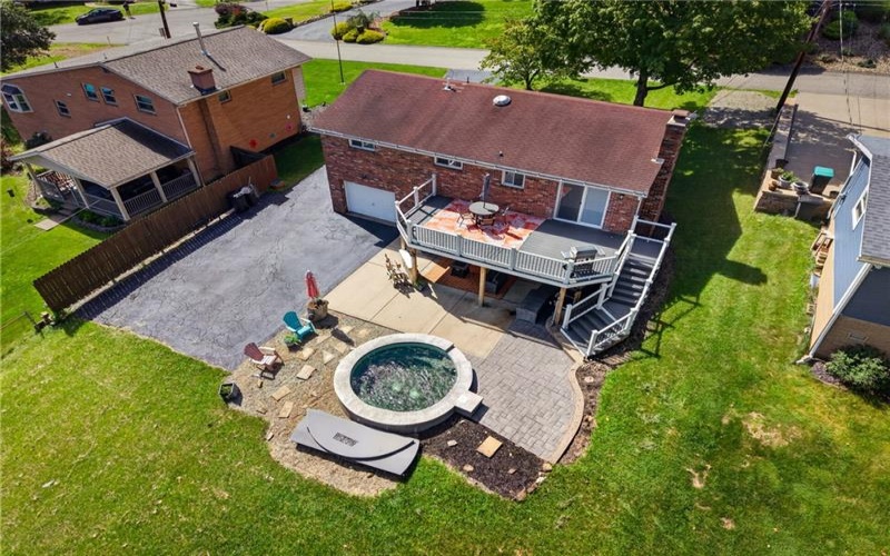 286 Hazelwood Dr, Washington, 15301, 3 Bedrooms Bedrooms, 9 Rooms Rooms,2 BathroomsBathrooms,Residential,For Sale,Hazelwood Dr,1770321