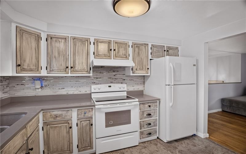 286 Hazelwood Dr, Washington, 15301, 3 Bedrooms Bedrooms, 9 Rooms Rooms,2 BathroomsBathrooms,Residential,For Sale,Hazelwood Dr,1770321