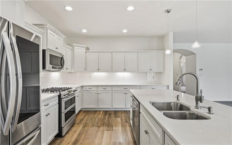 211 Bridle Lane, Washington, 15301, 3 Bedrooms Bedrooms, ,2 BathroomsBathrooms,Residential,For Sale,Bridle Lane,1770459