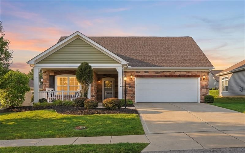 211 Bridle Lane, Washington, 15301, 3 Bedrooms Bedrooms, ,2 BathroomsBathrooms,Residential,For Sale,Bridle Lane,1770459