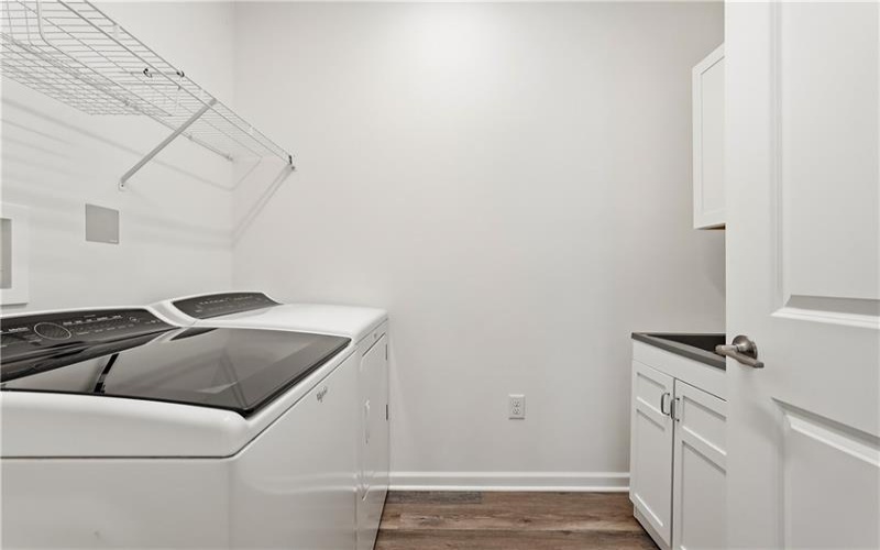 211 Bridle Lane, Washington, 15301, 3 Bedrooms Bedrooms, ,2 BathroomsBathrooms,Residential,For Sale,Bridle Lane,1770459
