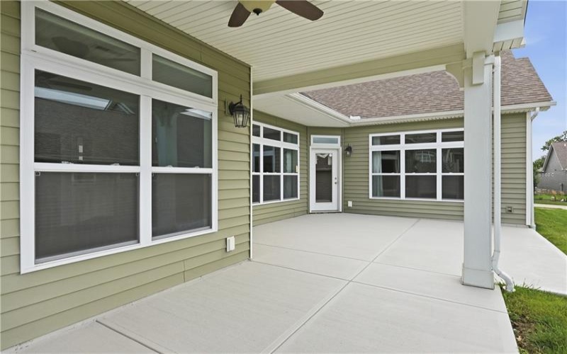 211 Bridle Lane, Washington, 15301, 3 Bedrooms Bedrooms, ,2 BathroomsBathrooms,Residential,For Sale,Bridle Lane,1770459