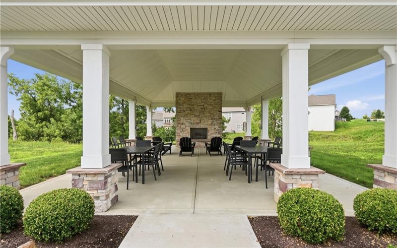 211 Bridle Lane, Washington, 15301, 3 Bedrooms Bedrooms, ,2 BathroomsBathrooms,Residential,For Sale,Bridle Lane,1770459