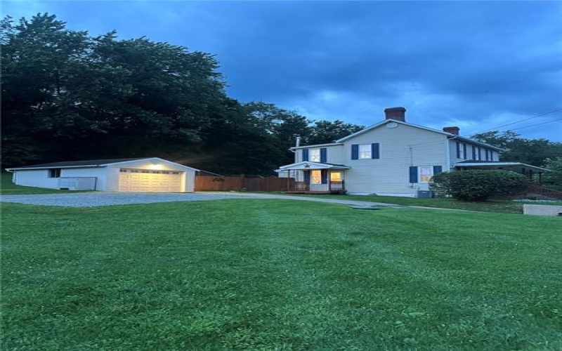 853 Walnut Hill Rd, Uniontown, 15401, 3 Bedrooms Bedrooms, 7 Rooms Rooms,2 BathroomsBathrooms,Residential,For Sale,Walnut Hill Rd,1770470