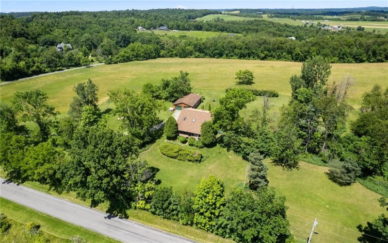 203 Wotring Rd, Washington, 15301, 3 Bedroom Bedrooms, 9 Room Rooms,2.1 BathroomBathrooms,Residential,For Sale,Wotring Rd,1770517