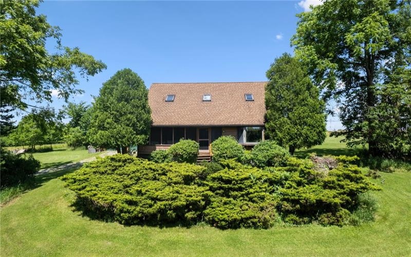 203 Wotring Rd, Washington, 15301, 3 Bedroom Bedrooms, 9 Room Rooms,2.1 BathroomBathrooms,Residential,For Sale,Wotring Rd,1770517