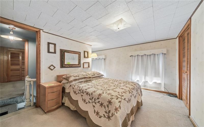 127 Carmichaels Street, Rices Landing, 15357, 4 Bedrooms Bedrooms, 9 Rooms Rooms,2 BathroomsBathrooms,Residential,For Sale,Carmichaels Street,1770567