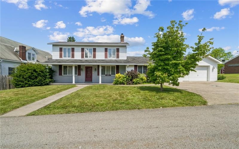 127 Carmichaels Street, Rices Landing, 15357, 4 Bedrooms Bedrooms, 9 Rooms Rooms,2 BathroomsBathrooms,Residential,For Sale,Carmichaels Street,1770567