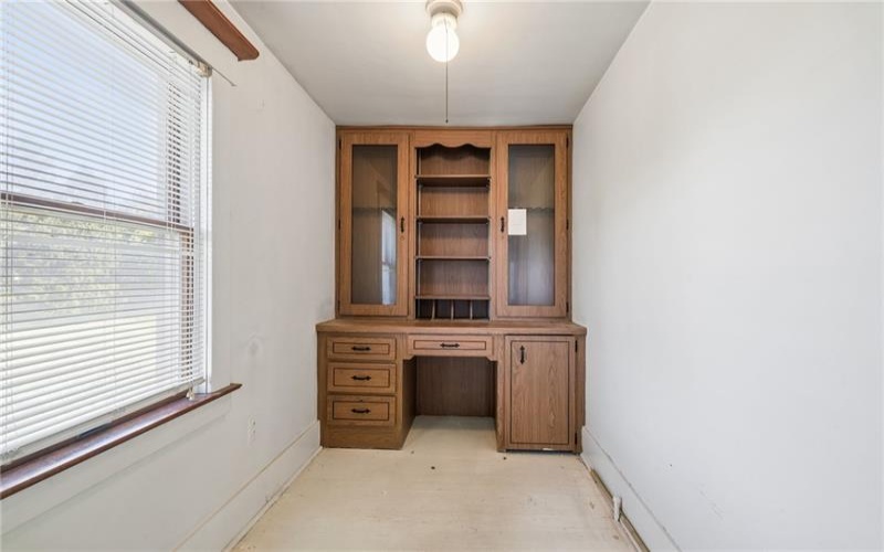 127 Carmichaels Street, Rices Landing, 15357, 4 Bedrooms Bedrooms, 9 Rooms Rooms,2 BathroomsBathrooms,Residential,For Sale,Carmichaels Street,1770567